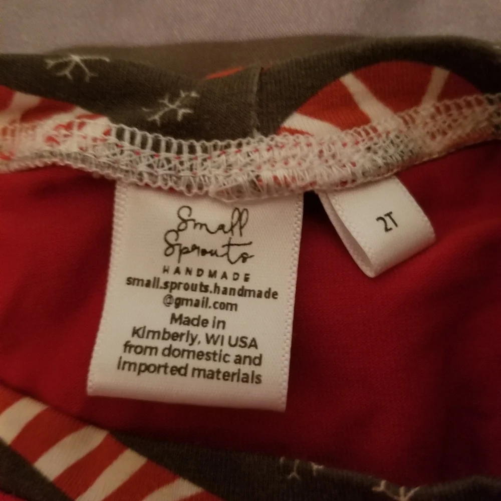 Custom 2t Candy Cane Raglan - Picture 2 of 2